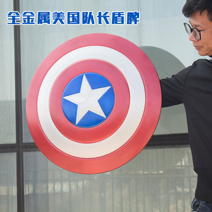 A 1:1 aluminum handheld model of Captain America's shield in the Avengers, made of all-metal metal