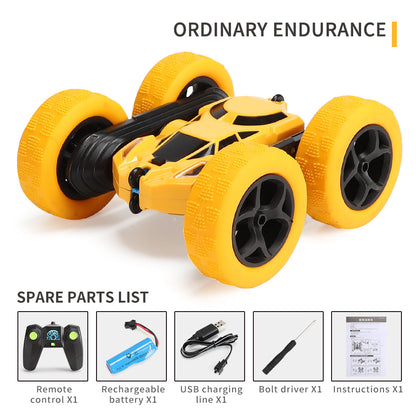 ActionRacer - Dobbeltsidet stunt-RC racerbil med fjernbetjening