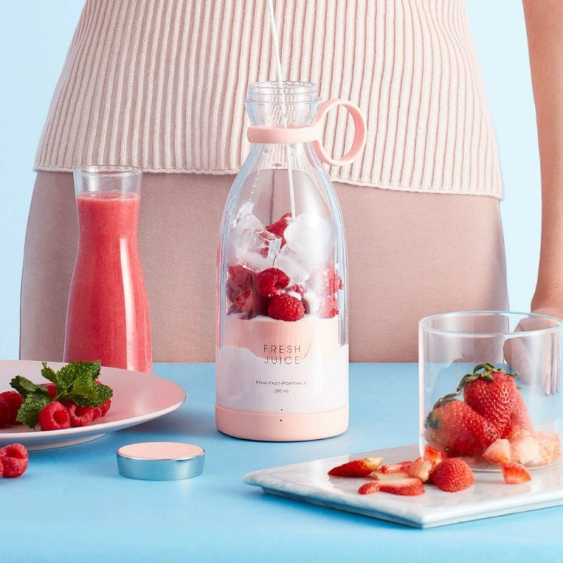 Household fruit juicer, portable mixing cup, rechargeable juice cup, milkshake, all fruit and vegetable juicing cup